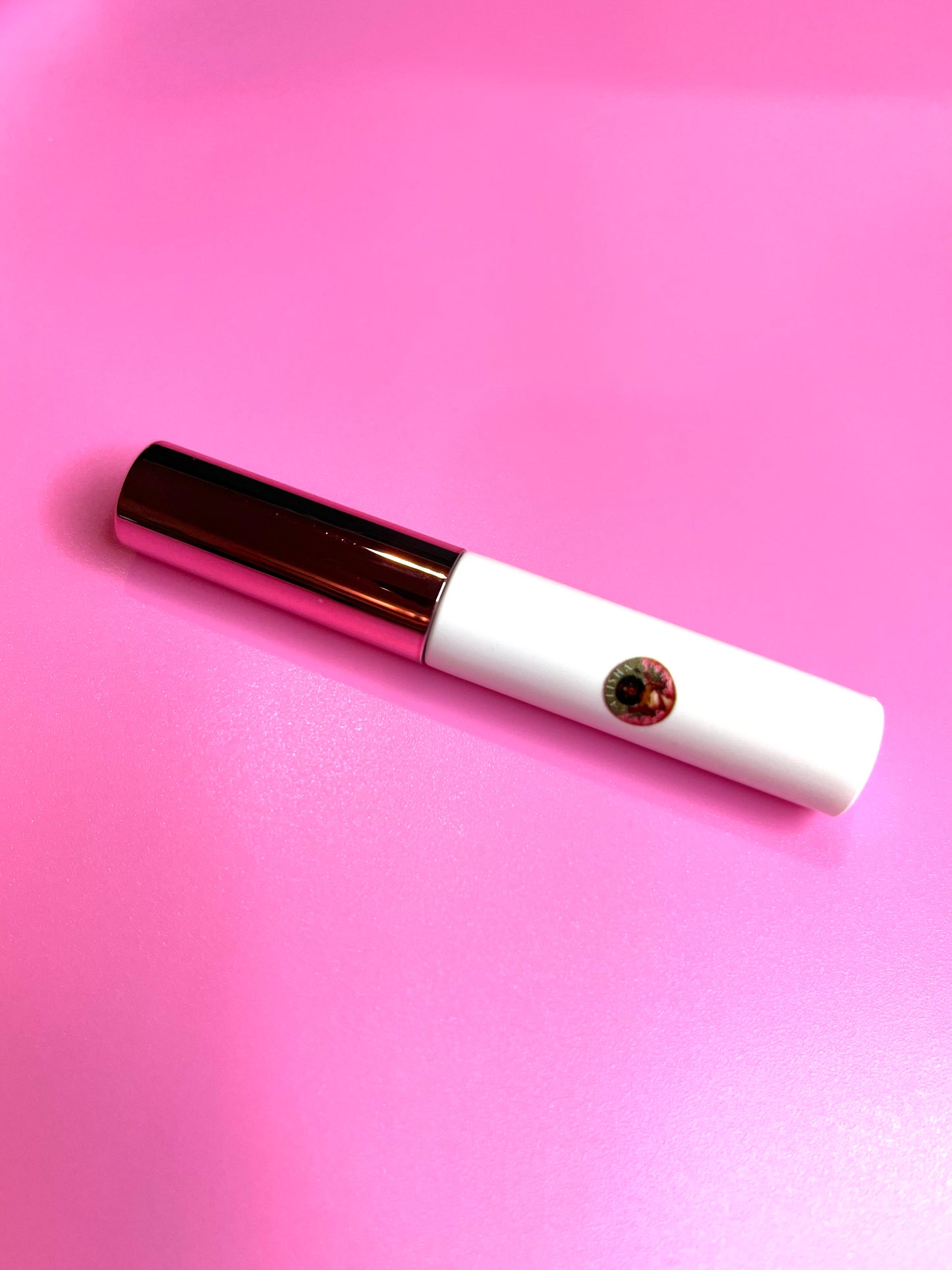 White Lash Adhesive